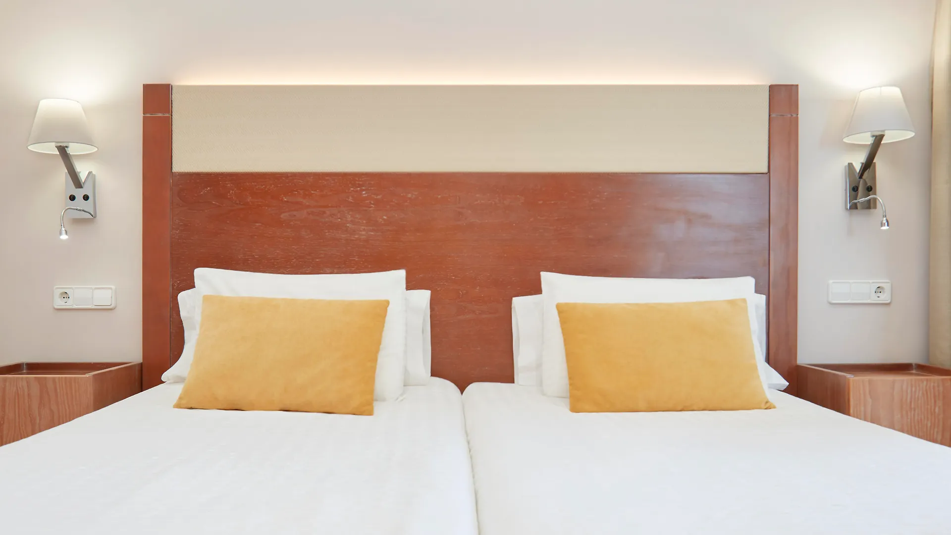 Hotel Universal Grand Leon & Spa Colonia de Sant Jordi
