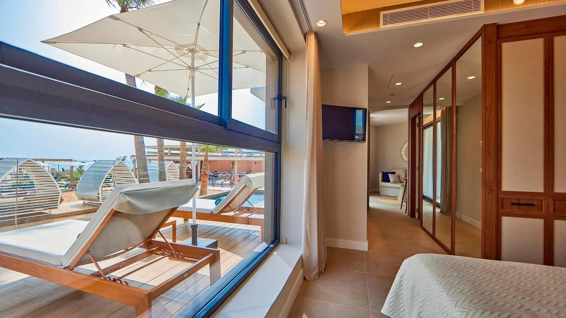 Universal Grand Leon & Spa Colonia de Sant Jordi Hotel