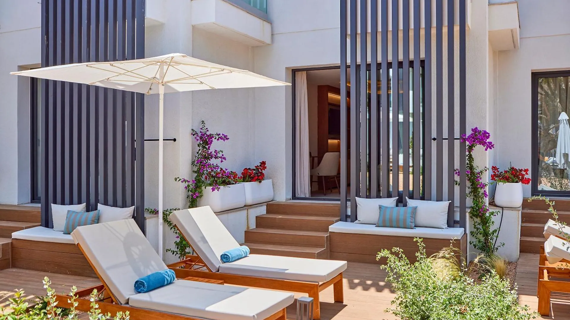 ***** Hotel Universal Grand Leon & Spa Colonia de Sant Jordi Spain