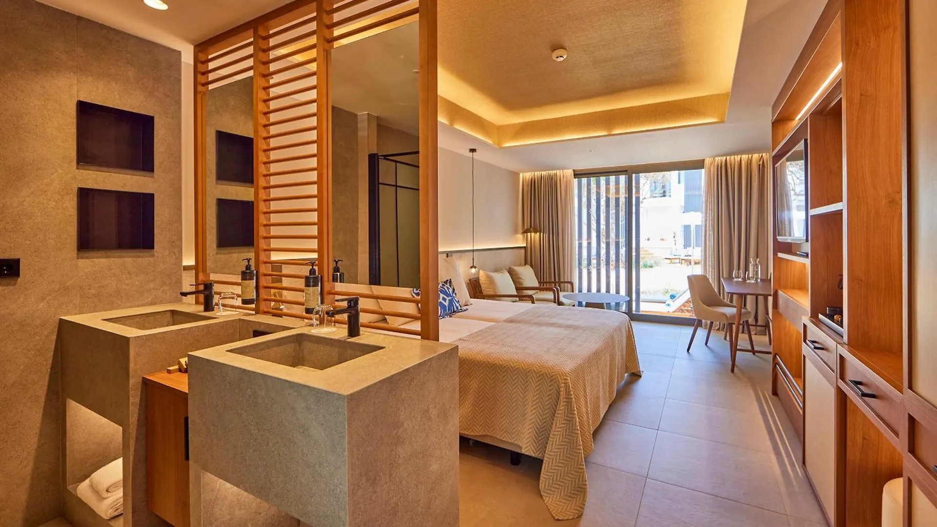 Hotel Universal Grand Leon & Spa Colonia de Sant Jordi